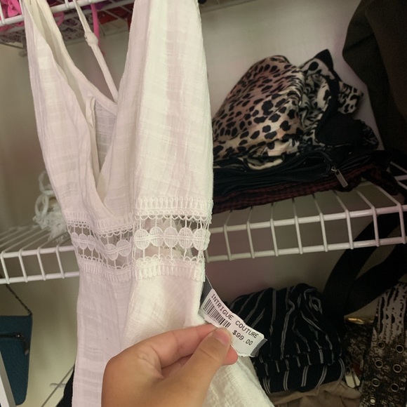 White romper - Picture 3 of 4